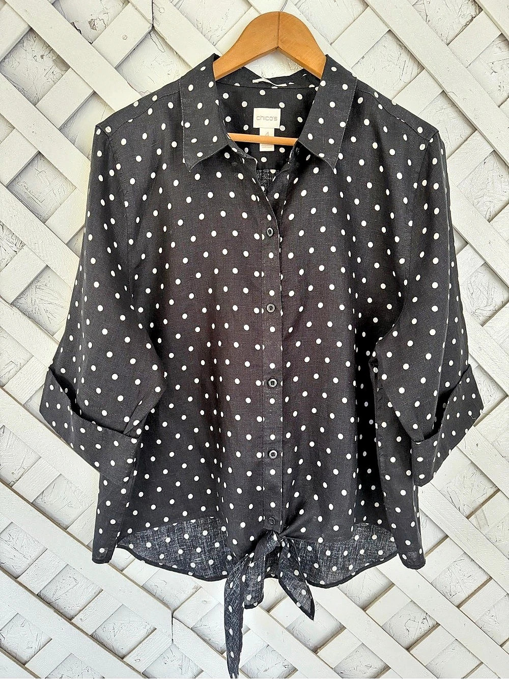 Chico's Polka Dot Tie Front 100% Linen Shirt Cuff 3/4 Sleeve Non-Iron Size 4